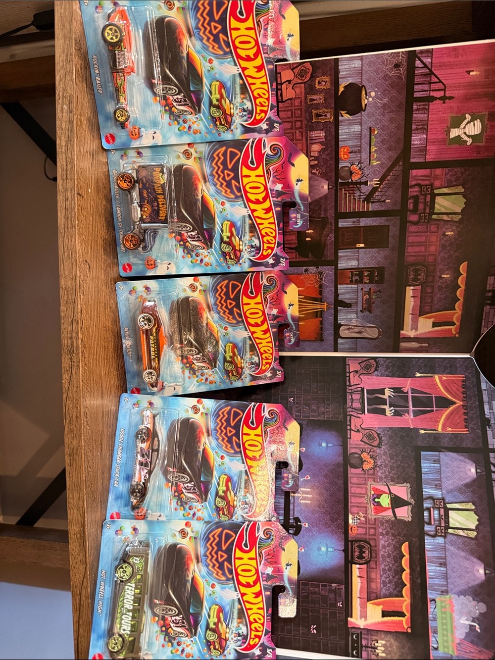Mattel Hot Wheels Black and Orange Mini Car Set